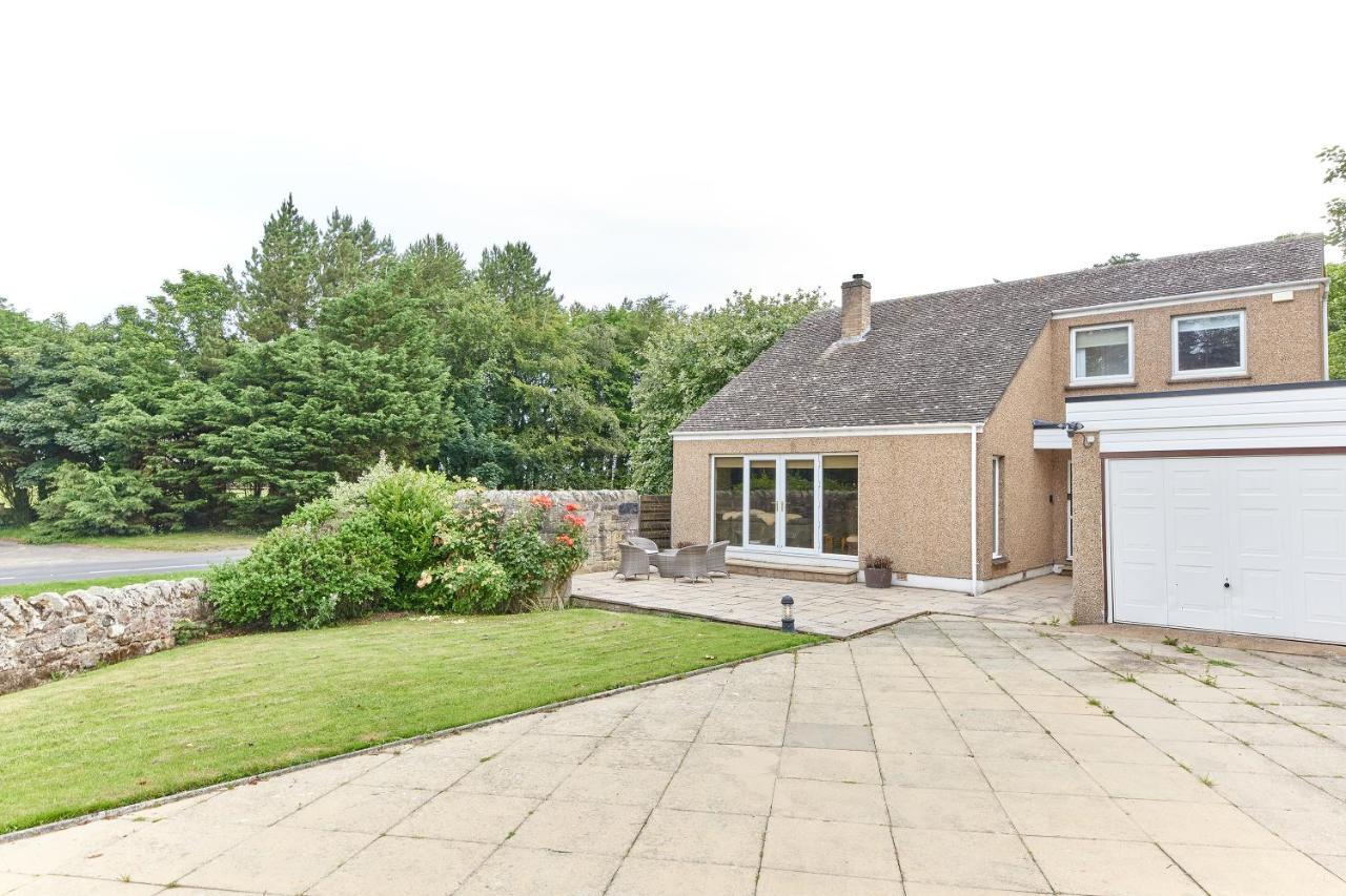 Holiday home Xanadu: Stylish Family By The Pub And *