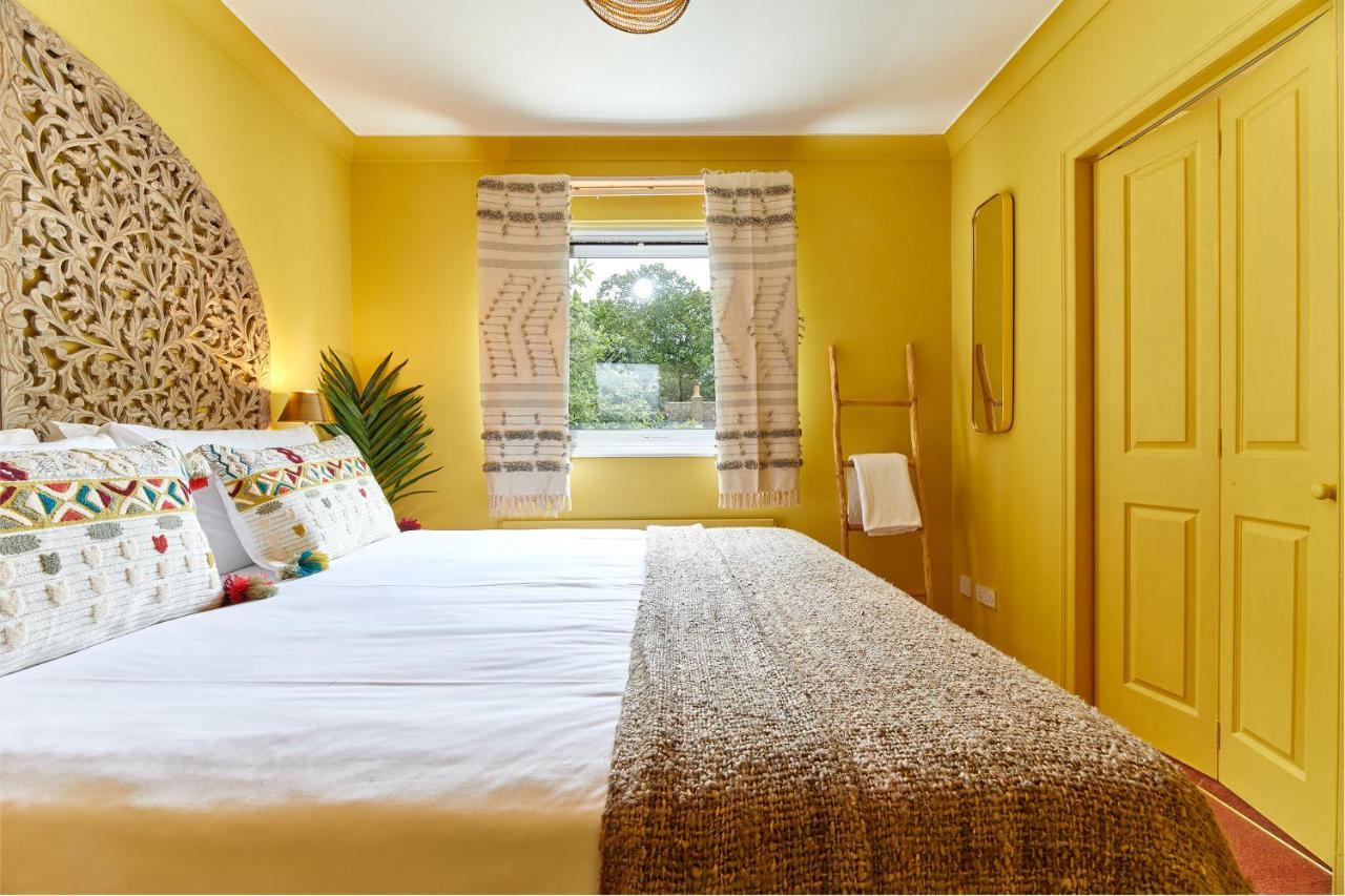 Holiday home Xanadu: Stylish Family By The Pub And